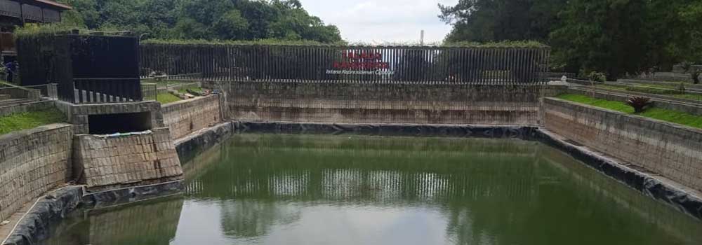 Pemasangan Geomembran pada kolam